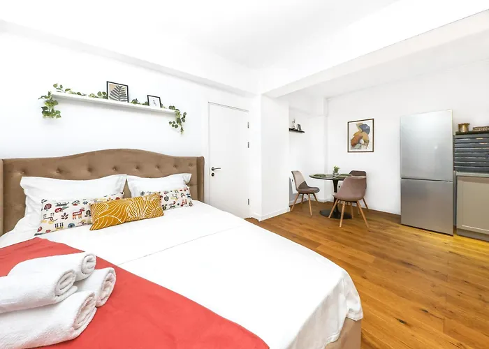 Retreat Unirii Mansion Appartement *