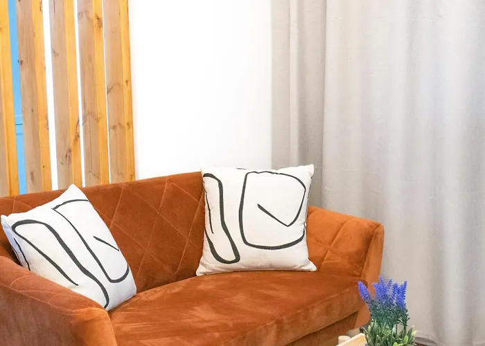 Retreat Unirii Mansion