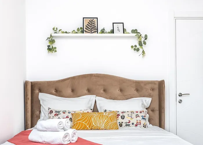 Retreat Unirii Mansion *