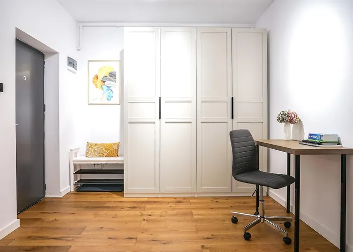 Retreat Unirii Mansion *