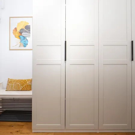 Retreat Unirii Mansion